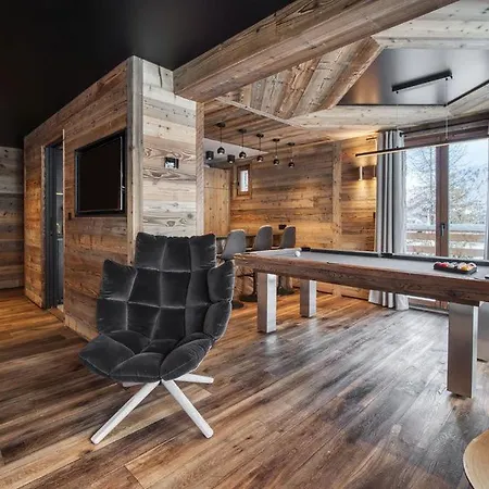 Eden Roc Chalet