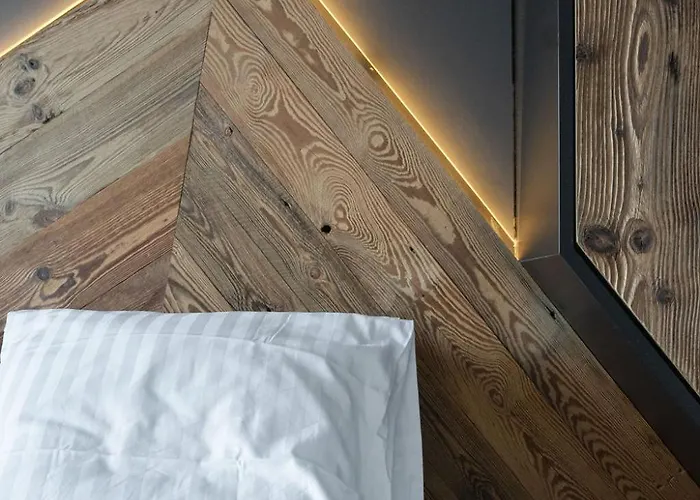 Eden Roc 木屋